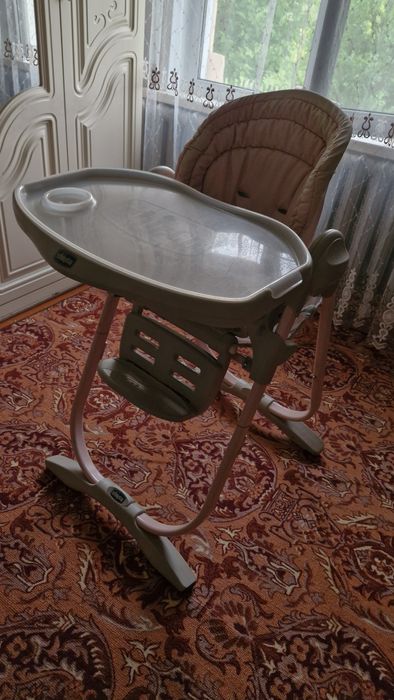 Продам стульчик для кормления