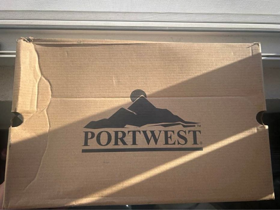 АДР обувки Portwest 45 номер НОВИ