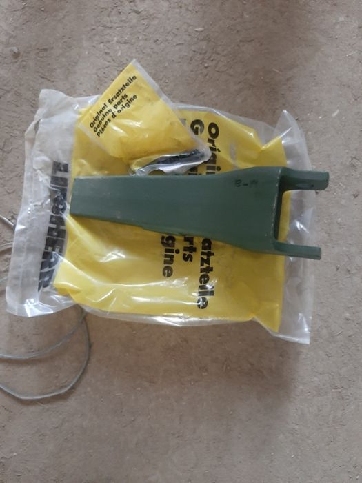 Зъб за рихлител на булдозер LIEBHERR