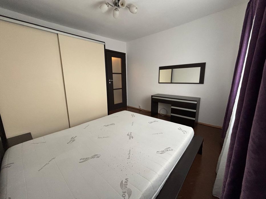 Închiriez apartament cu 3 camere  confort 1