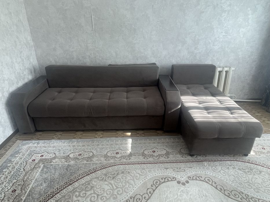 Продам угловой диван