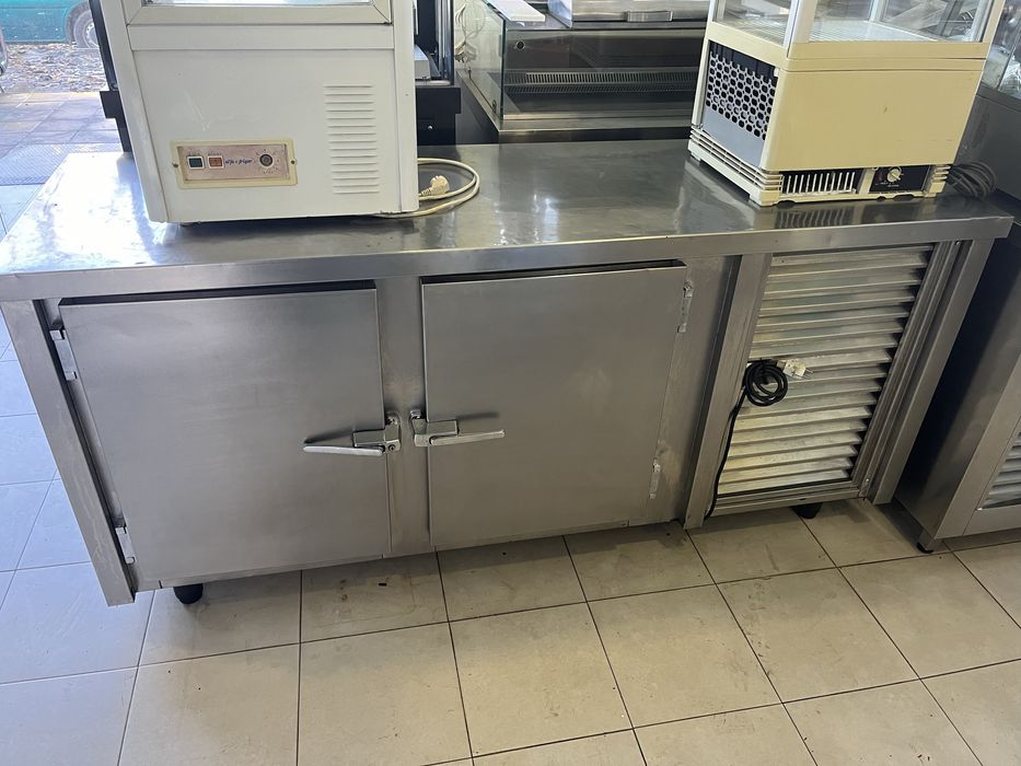 Хладилна маса хладилна