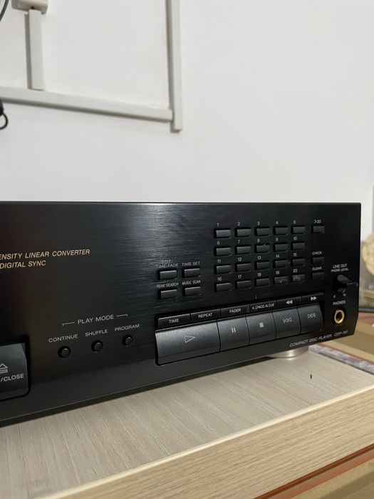 Cd player CDP 797 + Tuner cu RDS ST-s361