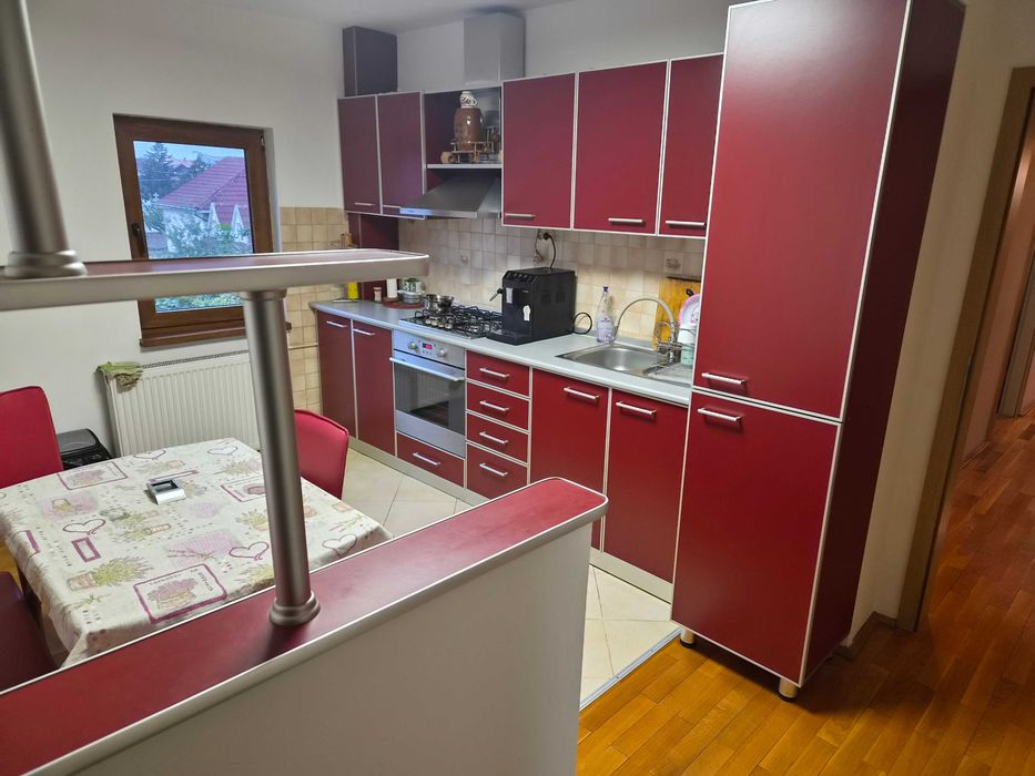 Inchiriere apartament 2 camere decomandat  zona Girocului