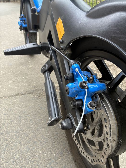 Trotineta electrica pliabila autonomie 40km baterie 48v 10.5Ah