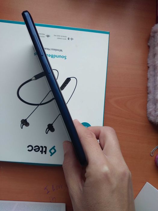 Телефон Nokia C21