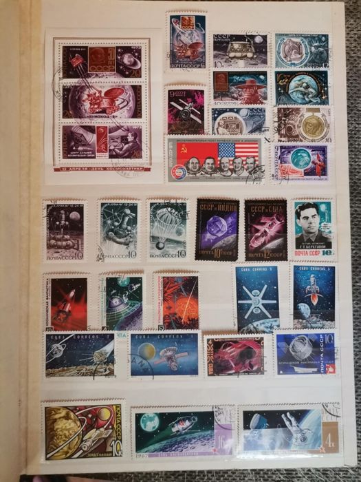 Класьори с пощенски марки