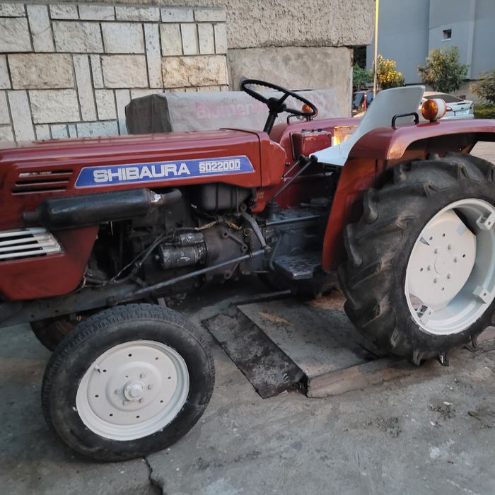 Японски трактор 22 к.