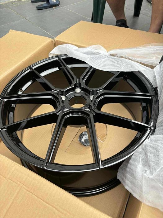 Джанти JR30 20 5x120 ET 20-40 Спорт Пакет