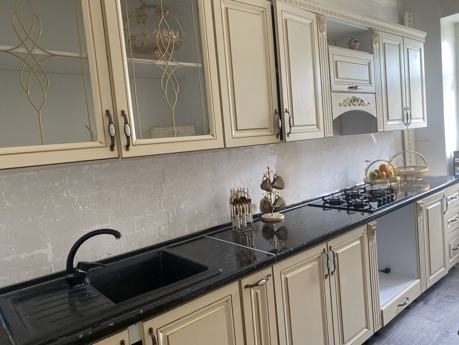 Продам кухонныы гарнитур