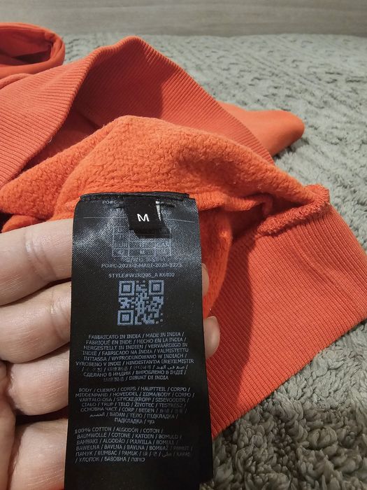 Дамски анурак на Guess