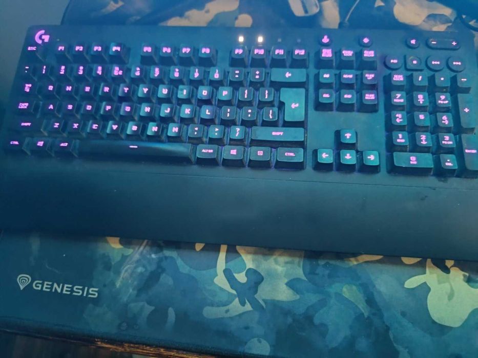 Gaming клавиатура Logitech G213 Prodigy RGB.