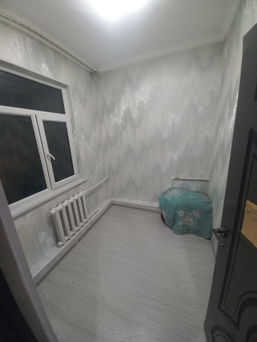 СВОЯ
Учтепа Хокимияти 
1,2/4/4
1,5/3 балкон
34кв м
Евро ремонт