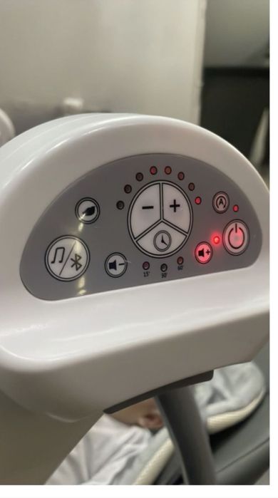 Продам стульчик качеля  для кормление