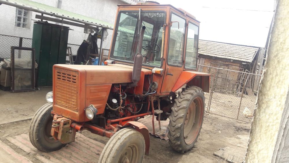 Tractor Belarus T25