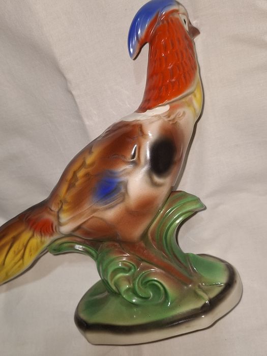 Стара порцеланова фигура папагал