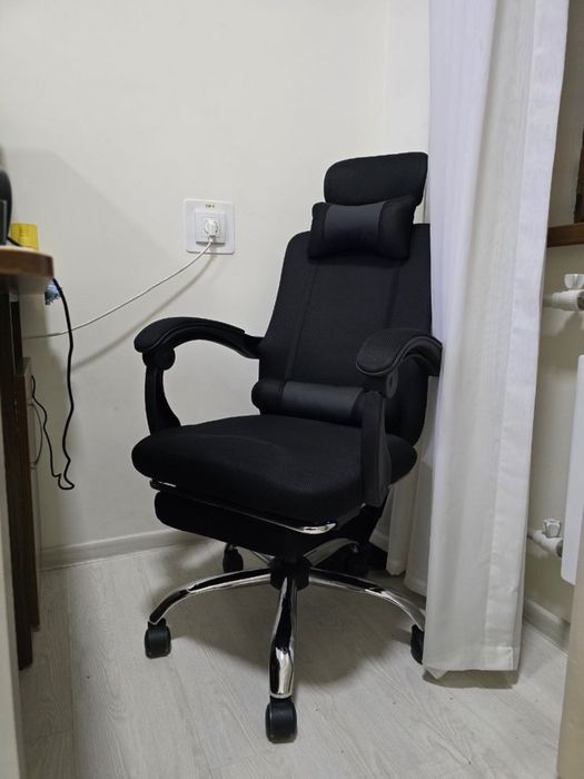 Офисное игровое кресло сетчатое