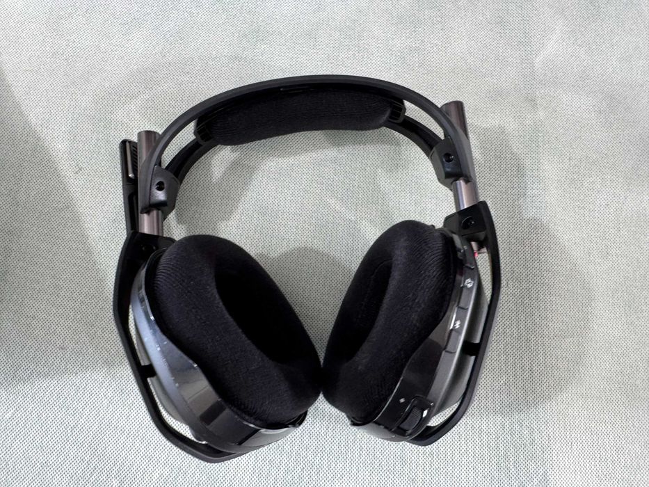 Слушалки - Logitech Astro A50 Wireless + Base Station (939-002224) Gen 5
