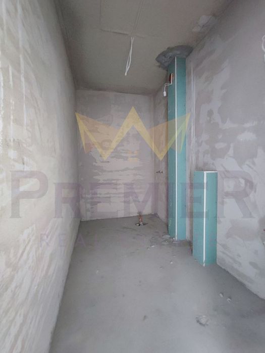 Продава се Двустаен апартамент в Варна, Владислав Варненчик - 69 кв.м за 1631 €/кв.м - Снимка #4