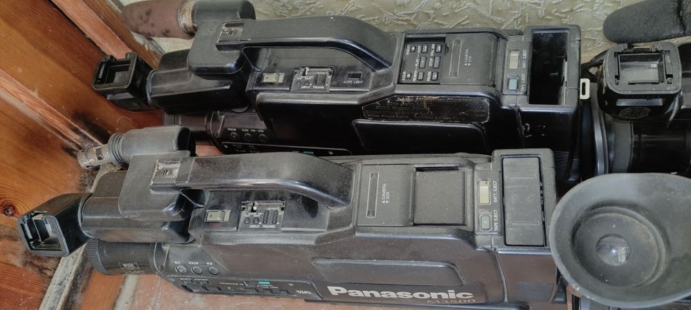 Panasonic M3000, M3500  видеокамералар сотилади
