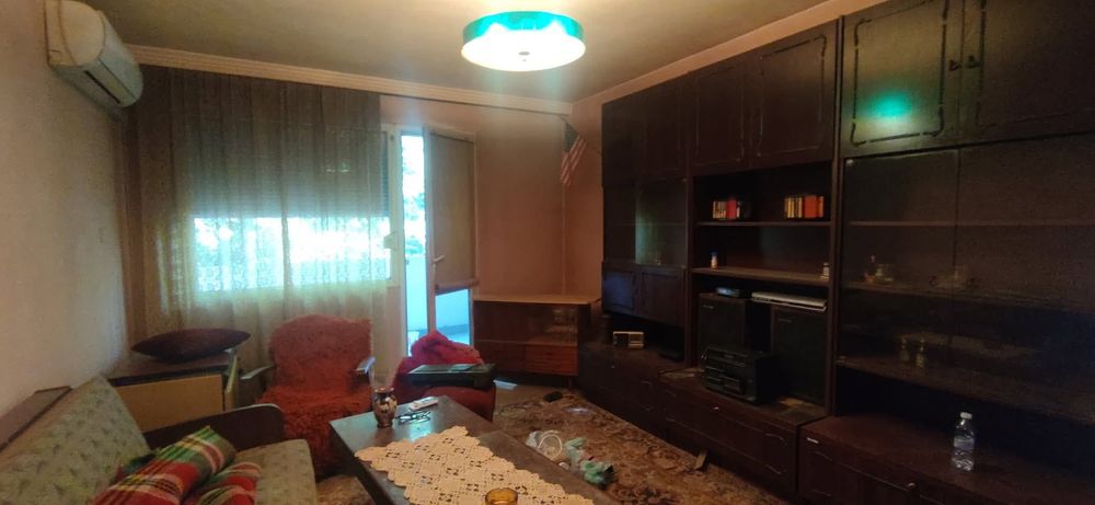 Продавам 3-стаен-спалня,хол,кухня,2тераси