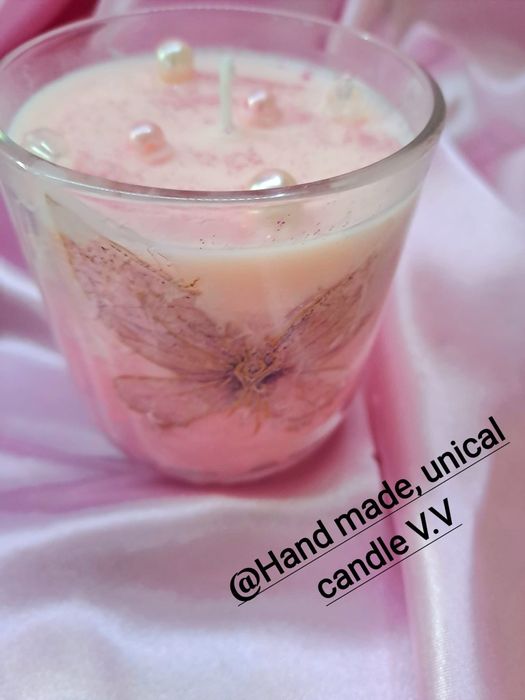 Ръчно изработени свещи