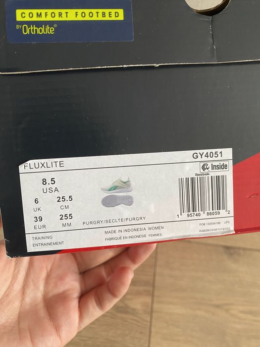 Женские кроссовки от reebok