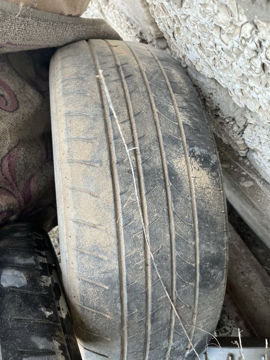 255/55R20 продам 5мын тг