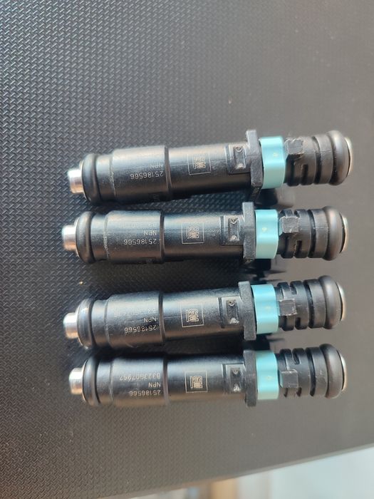 Продам комплект Инструментов на Спарк 1л