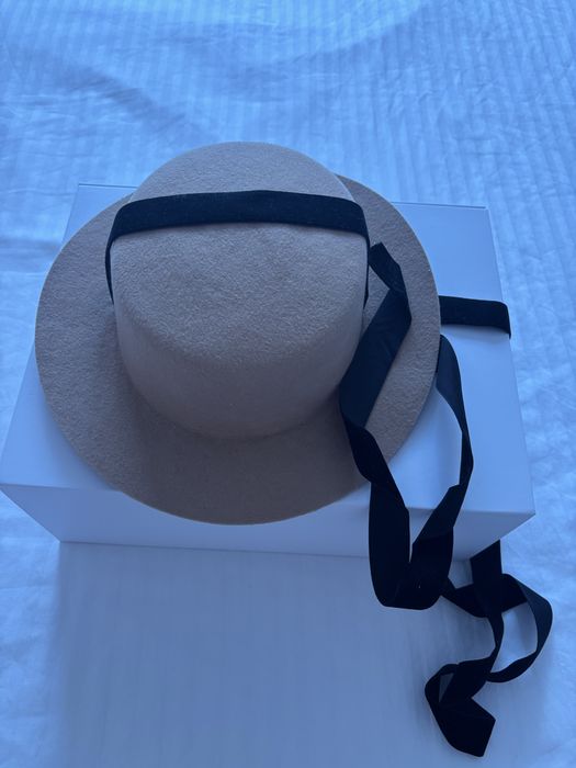 Palarie fetru cu panglica marimea 54