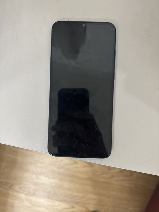 Телефон Huawei P smart