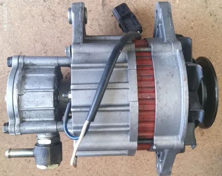 Alternator cu pompa vacum NISSAN Atleon Cabstar L35 Eco-T100 Trade piese