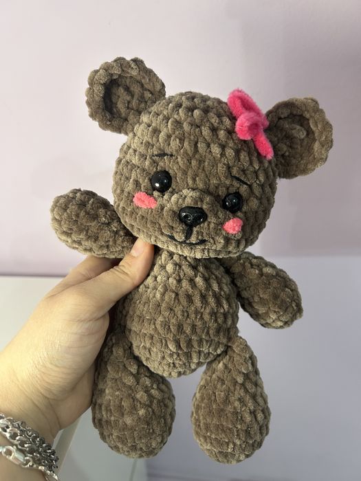 Ръчно плетени плюшени играчки и аксесоари (ключодържатели)