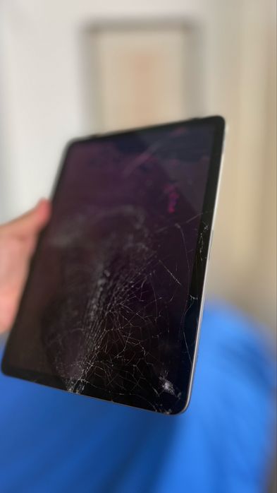 iPad Air 5 th Gen A2588 Neverlock