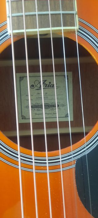 Продам гитару Aria в идеальном состоянии