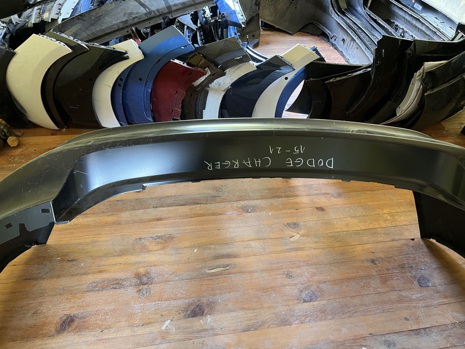 Dodge Charger 15-21 задна броня нова