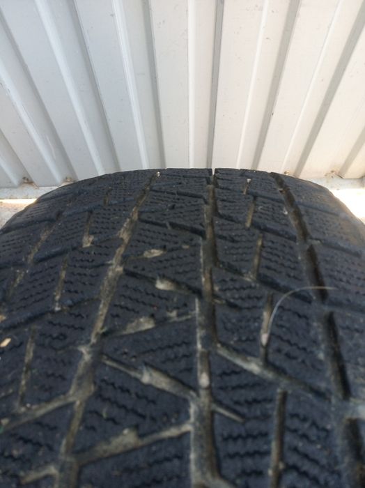 Шины  bridgestone r17 комплект