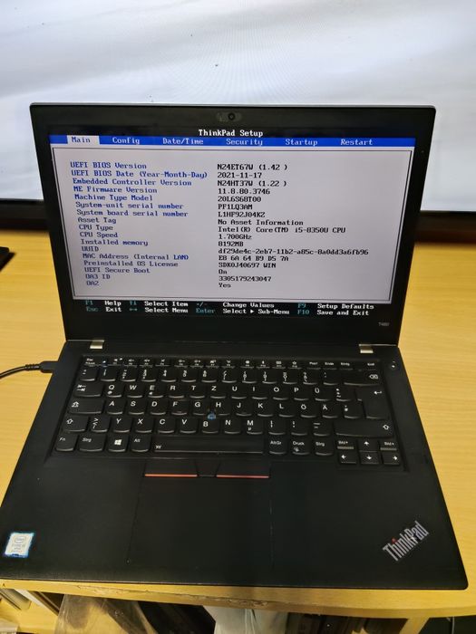 Lenovo T480 i5-8350u fără RAM,ssd ,baterii și chargere