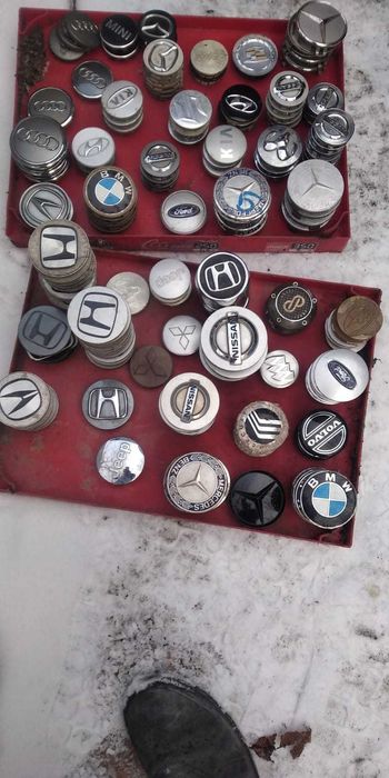 колпачки на диски на центральное отверстие