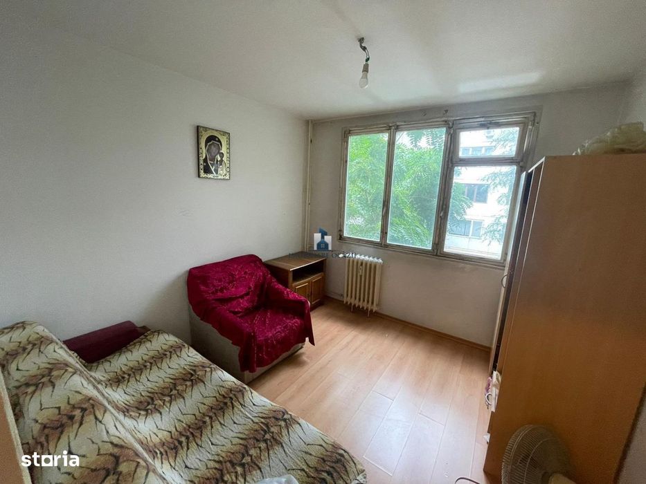 Apartament 3 camere Semidecomandat Aparatorii Patriei
