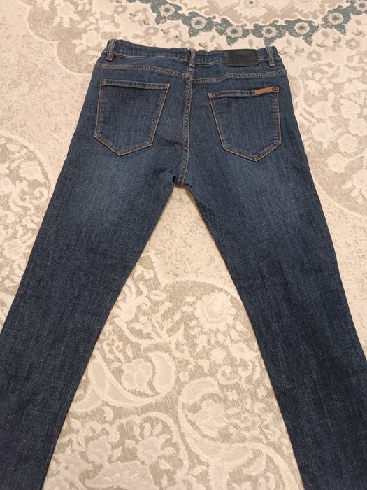 Джинсы брендовые продам
