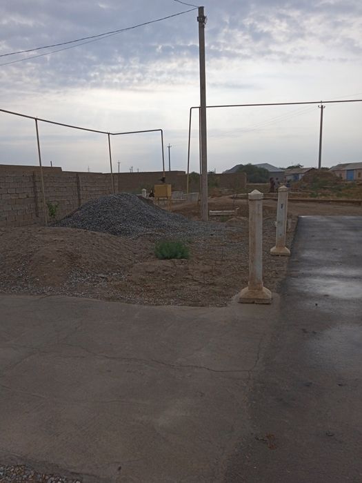 Ховли сотилади Карши шахридан