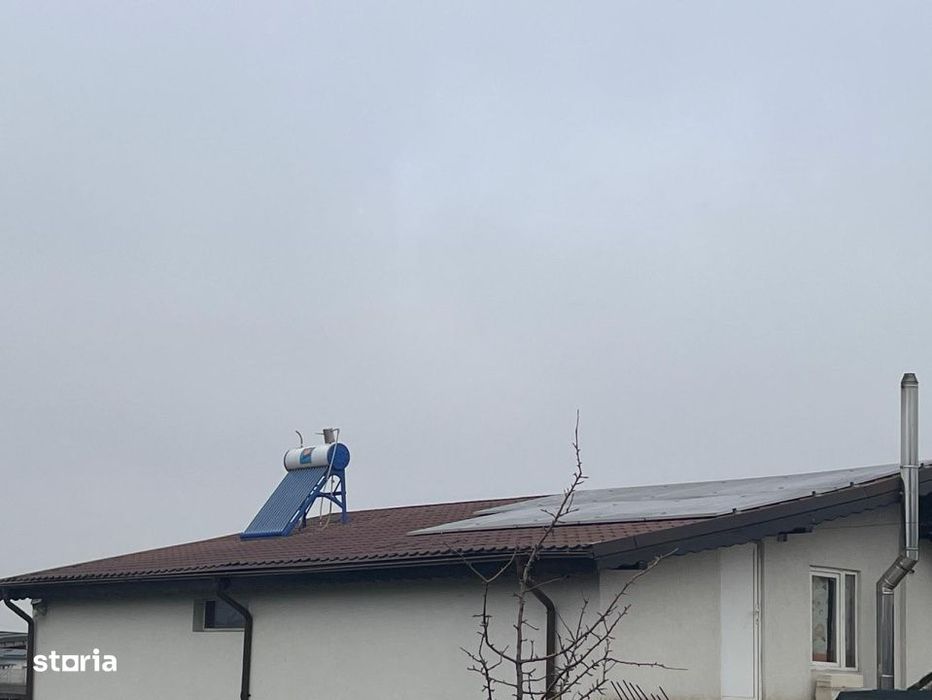 Casa P+M, 140 mp utili, 642 mp teren, panouri solare 5 kW, zona Damila