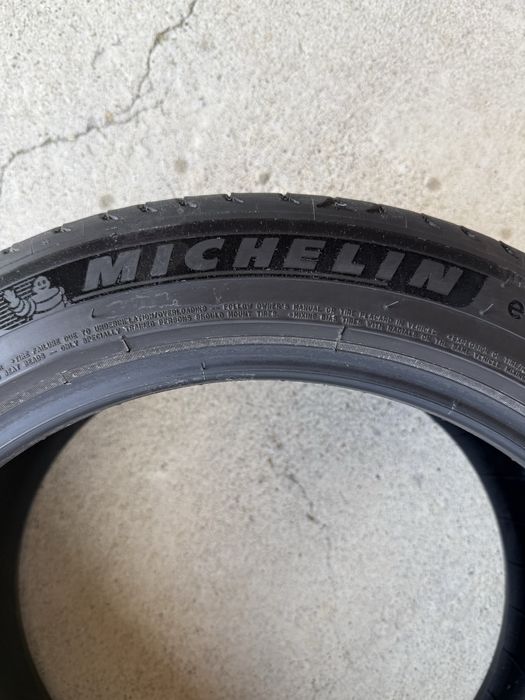 Anvelope vara Michelin 235/45 R 18 98V  e-PRIMACY