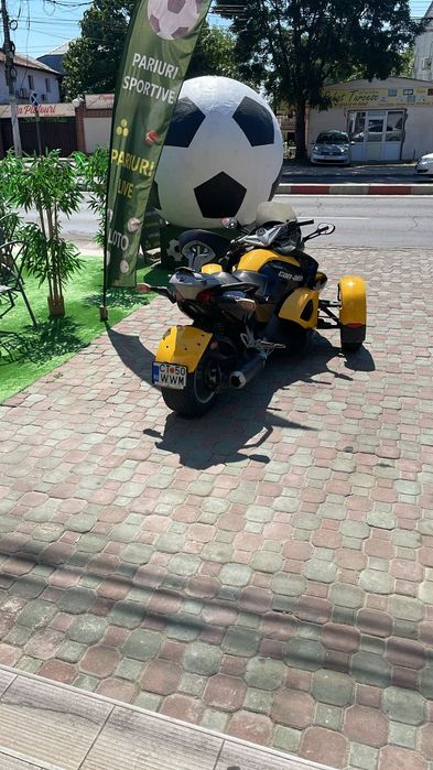 Can am spyder-vând/schimb cu auto/atv/moto