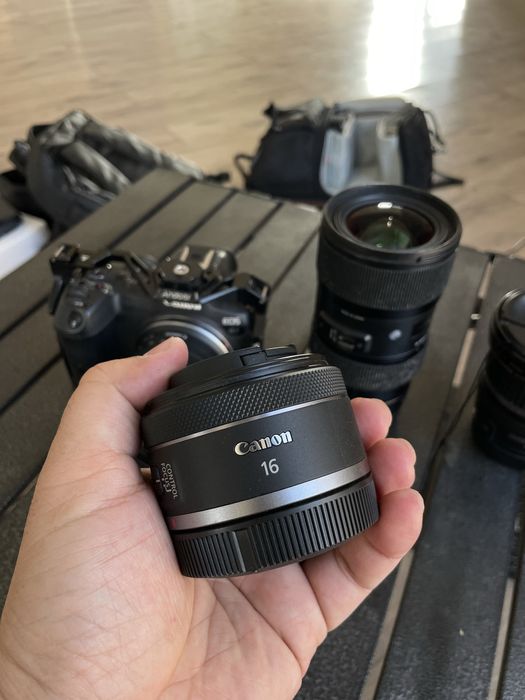 CANON R7 в полном комплекте