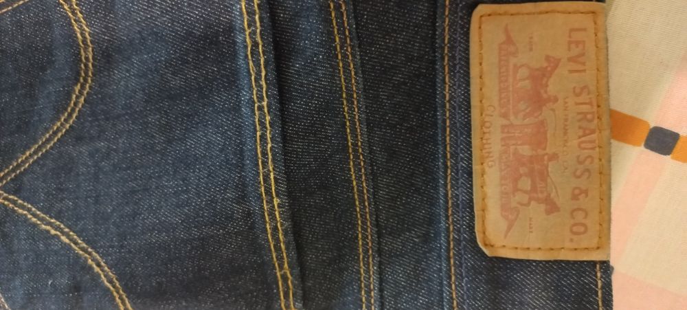 Blugi Levi's superbi nr.28