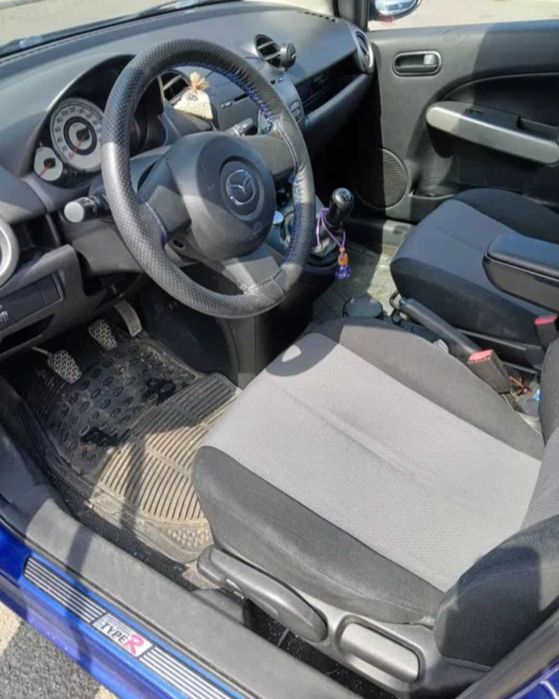 Autoturism Mazda