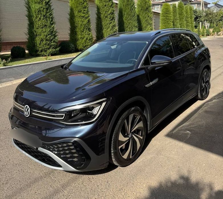 Volkswagen ID6 Pure+ 2022