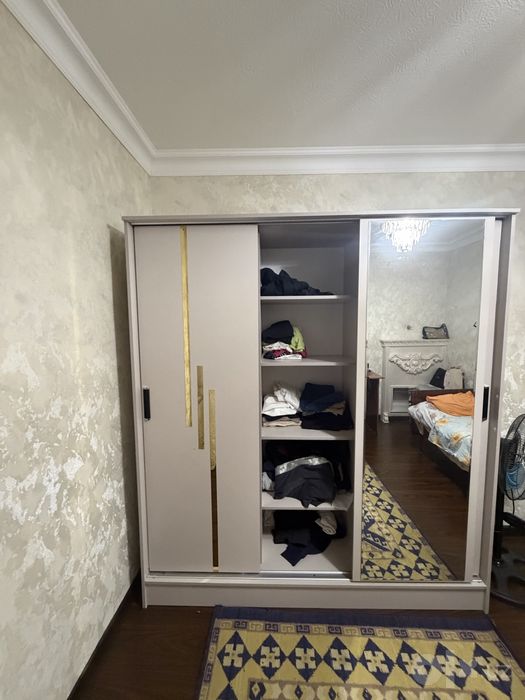 Продается шкаф для одежды